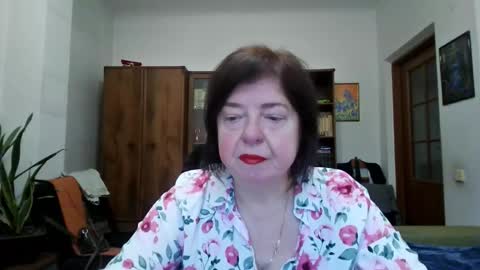 Snapshot of violetpulse chatting on February 24, 7:28 am violetpulse online show from February 24, 7:28 am