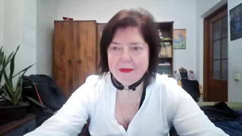 Snapshot of violetpulse chatting on March 4, 4:35 pm violetpulse online show from March 4, 4:35 pm