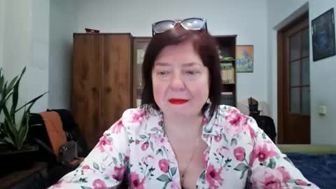 violetpulse online show from March 25, 4:13 pm