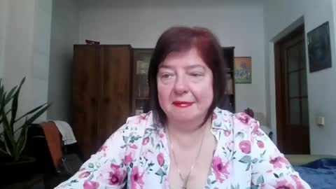 Snapshot of violetpulse chatting on April 30, 1:39 pm violetpulse online show from April 30, 1:39 pm