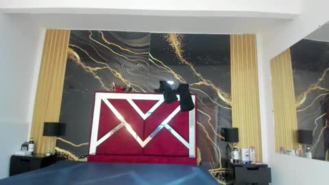 Violet Rose online show from November 8, 7:23 pm