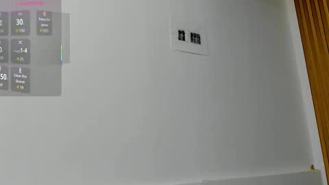 Violet Rose online show from February 13, 8:05 pm