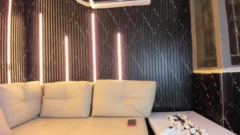 Violet Rose online show from March 23, 2:59 am