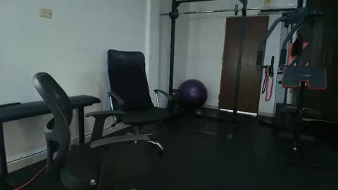 Snapshot of violetroussee chatting on October 5, 7:01 pm violetroussee online show from October 5, 7:01 pm