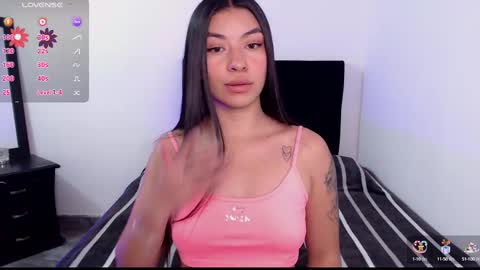 violeta  online show from September 25, 7:06 pm