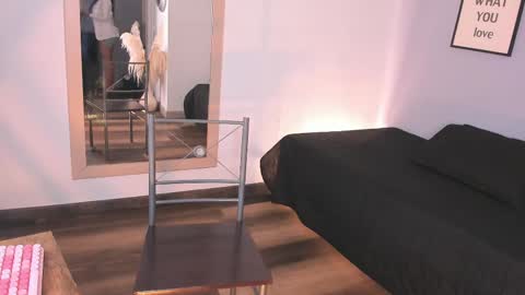 violetta_bold online show from February 18, 5:42 pm