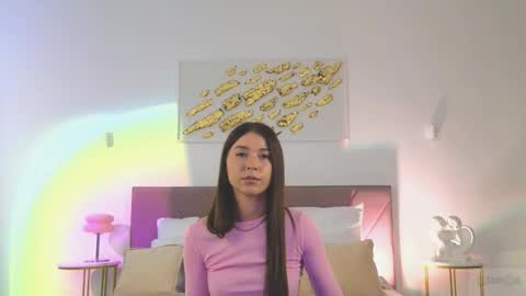 violetta_finch online show from February 5, 10:31 am