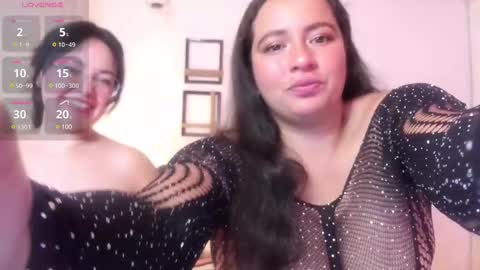 Snapshot of violetta_swan27 chatting on March 3, 4:46 pm Violetta Swan online show from March 3, 4:46 pm