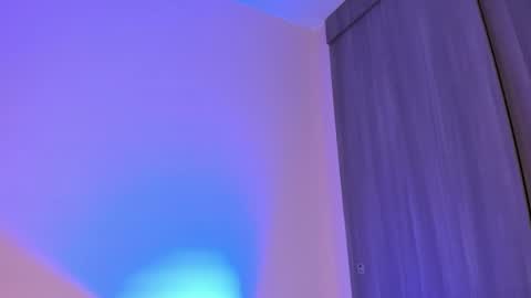 violetta independent model online show from March 21, 8:19 am