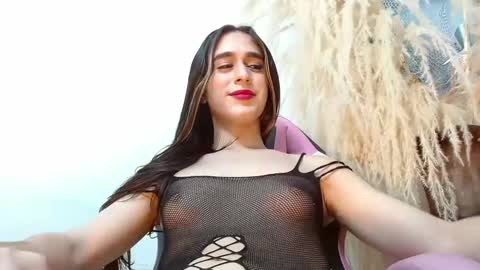Snapshot of violetta_tss chatting on December 10, 8:51 am Princess Violet Valerious Follow me IGX violetvalerious online show from December 10, 8:51 am