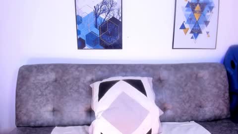 Snapshot of violetta_tss chatting on February 8, 3:31 pm Princess Violet Valerious Follow me IGX violetvalerious online show from February 8, 3:31 pm