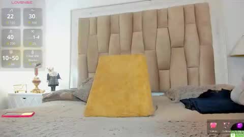 Snapshot of violetta_tss chatting on February 28, 3:46 pm Princess Violet Valerious Follow me IGX violetvalerious online show from February 28, 3:46 pm