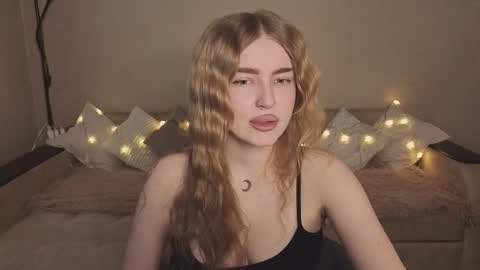 ViolettaOtis online show from March 6, 2:02 pm