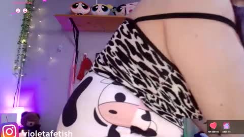 Snapshot of violettasexycam chatting on September 25, 11:41 pm violetafetish online show from September 25, 11:41 pm