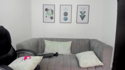 Violetta online show from October 17, 2:19 pm