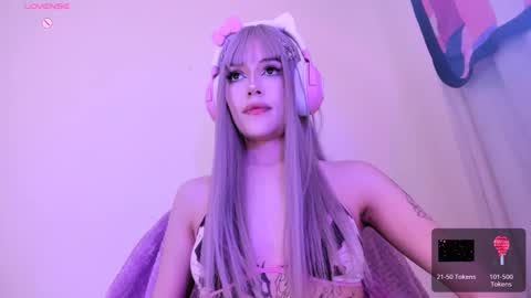 Violett online show from December 18, 2:32 am