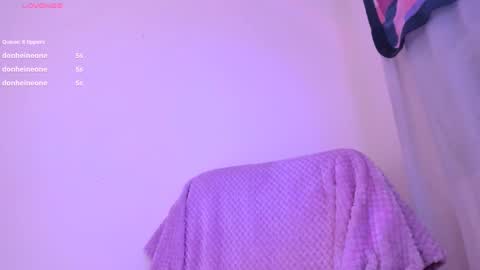 Violett online show from December 18, 5:37 am