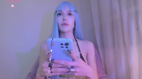 Violett online show from March 4, 4:27 am