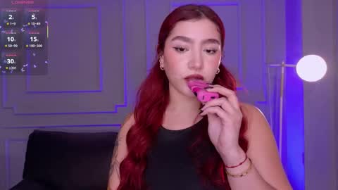 Violett Castel online show from March 13, 7:09 pm