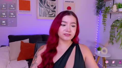 Snapshot of violettcastel chatting on May 12, 8:06 pm Violett Castel online show from May 12, 8:06 pm