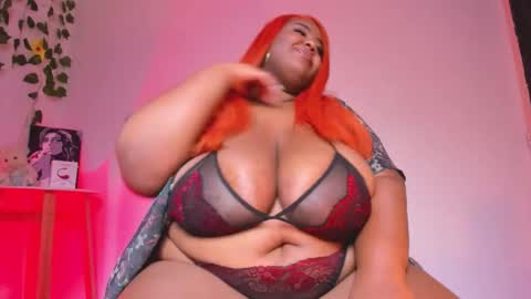 Snapshot of violette_plus chatting on February 27, 11:32 am Call me valeria online show from February 27, 11:32 am