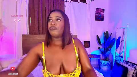 Violett online show from March 7, 4:20 am