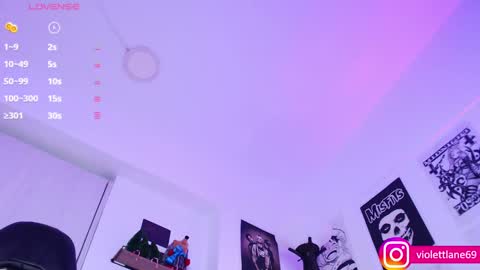 Snapshot of violettlane chatting on December 21, 2:19 am Violeta online show from December 21, 2:19 am