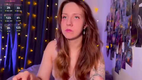 Snapshot of violettmo0n chatting on May 3, 2:28 am Next stream 1522026 400 GMT 3 online show from May 3, 2:28 am