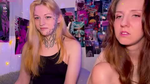 Snapshot of violettmo0n chatting on May 4, 3:46 am Next stream 1522026 400 GMT 3 online show from May 4, 3:46 am