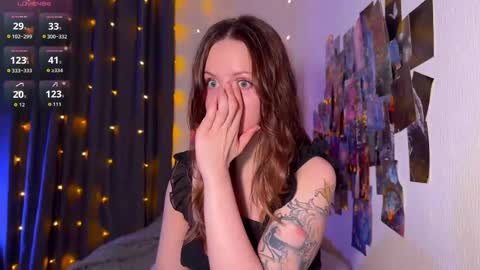 Snapshot of violettmo0n chatting on May 20, 10:05 pm Next stream 1522026 400 GMT 3 online show from May 20, 10:05 pm