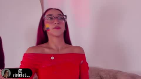 violetwinters_ online show from July 4, 3:24 am