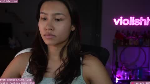 Snapshot of violishh chatting on February 16, 2:09 am follow me on twitter violishh and ig violishh online show from February 16, 2:09 am