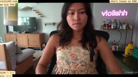 Snapshot of violishh chatting on September 14, 7:24 pm follow me on twitter violishh and ig violishh online show from September 14, 7:24 pm