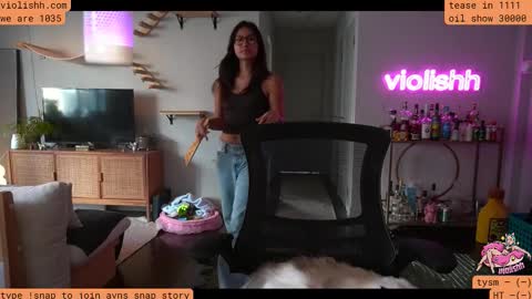 Snapshot of violishh chatting on November 14, 8:51 pm follow me on twitter violishh and ig violishh online show from November 14, 8:51 pm