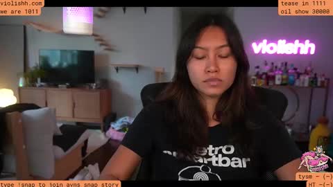 Snapshot of violishh chatting on November 15, 9:21 pm follow me on twitter violishh and ig violishh online show from November 15, 9:21 pm