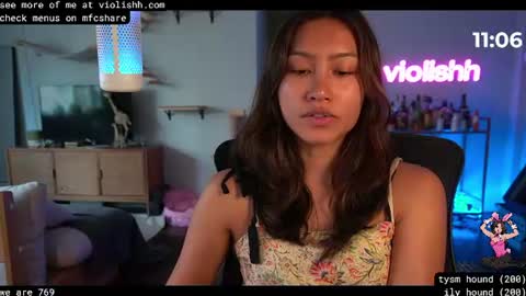 follow me on twitter violishh and ig violishh  online show from June 20, 8:55 pm