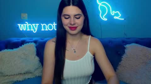 viollinalv online show from February 9, 5:44 am