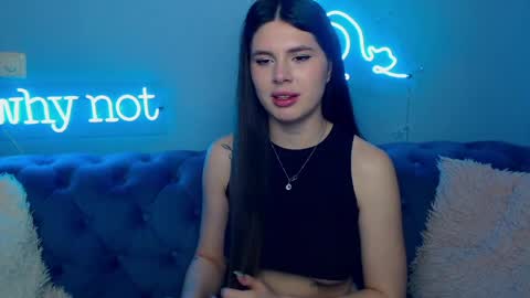 viollinalv online show from April 10, 6:18 am