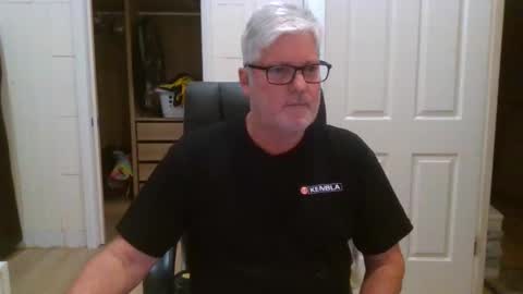 Snapshot of viper654321 chatting on May 16, 7:27 am viper654321 online show from May 16, 7:27 am