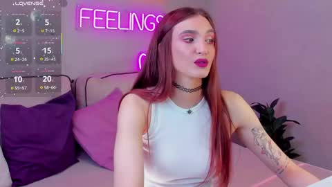 Snapshot of virdjinia_green chatting on May 8, 9:25 am Virdjinia online show from May 8, 9:25 am