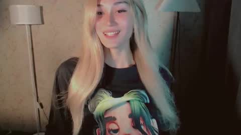 Pearl online show from October 28, 1:31 am