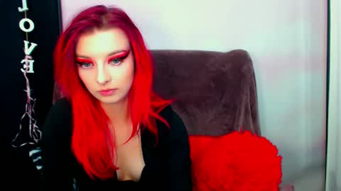 VirginLuna online show from December 8, 9:19 pm