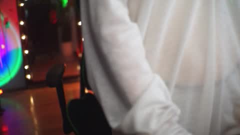 virtualexis online show from December 18, 6:36 pm