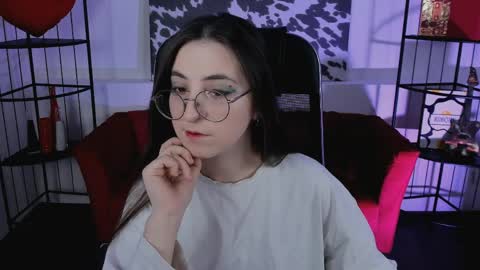 your love online show from April 15, 7:32 pm