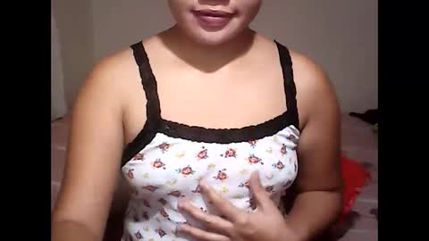 Snapshot of visayan_beauty26 chatting on February 14, 10:58 pm visayan_beauty26 online show from February 14, 10:58 pm