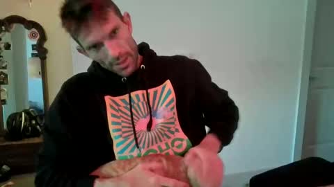 Pachinko De Gallo online show from November 10, 8:19 pm