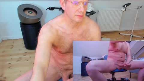 Snapshot of vitachef7 chatting on December 12, 3:48 pm viahuer7 online show from December 12, 3:48 pm