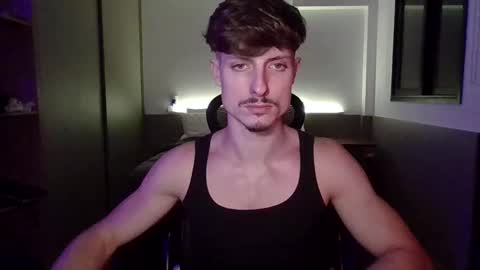 vitoraugustoxxx online show from September 26, 11:09 pm