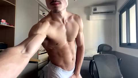 vitoraugustoxxx online show from September 30, 4:56 pm