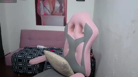 Snapshot of vittoria_lombardi07 chatting on July 22, 11:24 am VITTORIA online show from July 22, 11:24 am